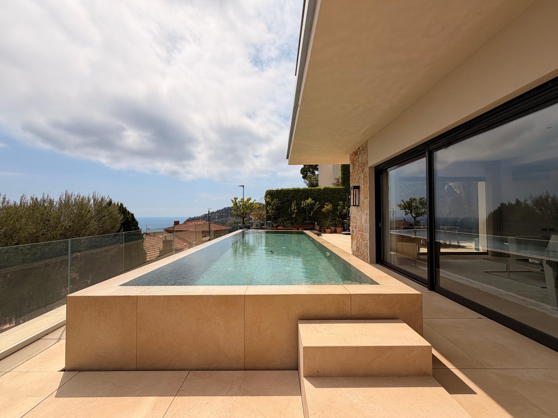Infinity pool on the terrace overlooking the Mediterranean